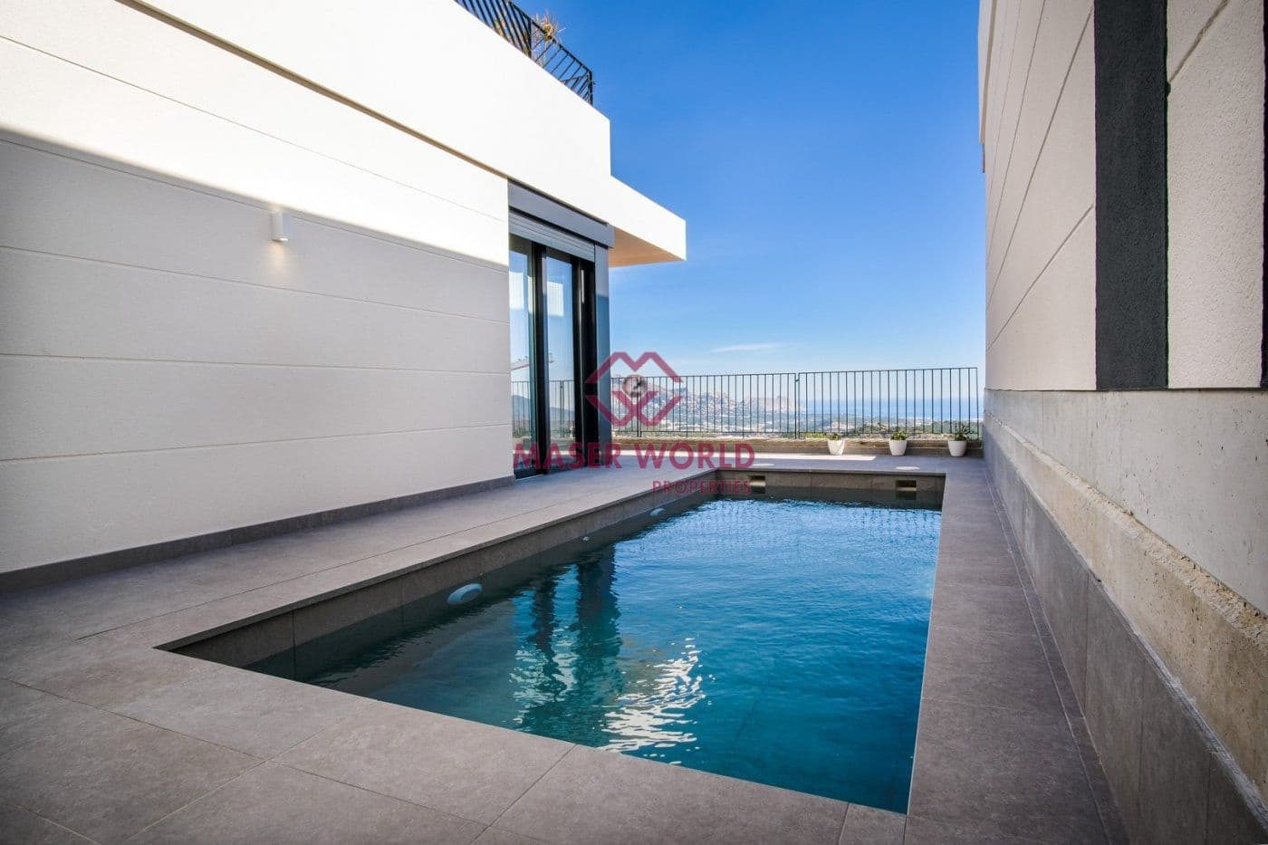 3 bedroom Villa for sale in Polop with pool - € 470,000 (Ref: 9833597)