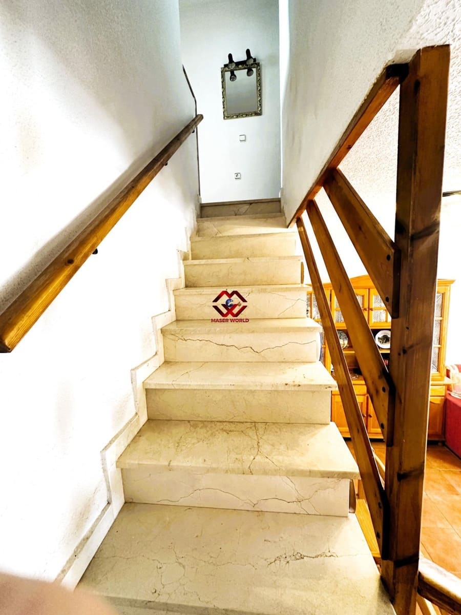 3 bedroom Apartment for sale in Puerto de Mazarron - € 142,500 (Ref: 9840358)