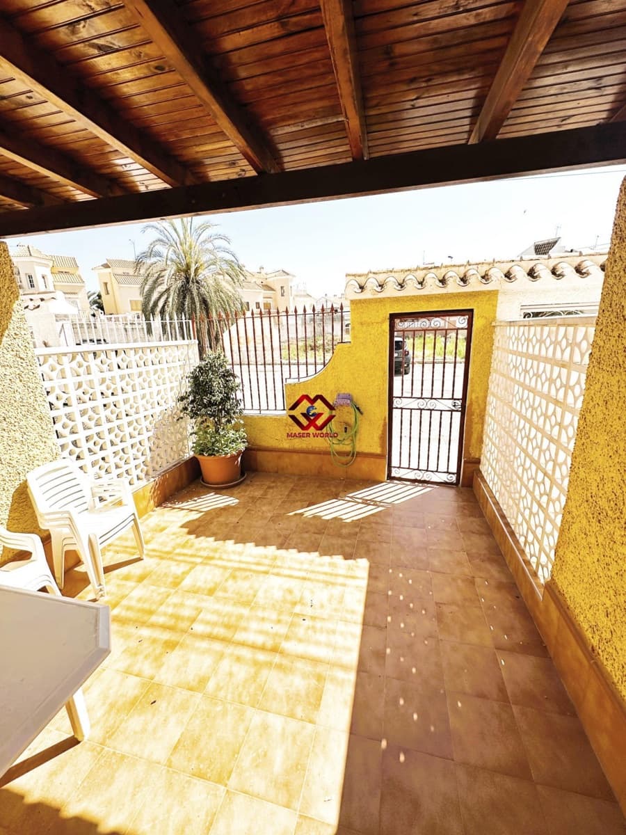 3 bedroom Apartment for sale in Puerto de Mazarron - € 142,500 (Ref: 9840358)