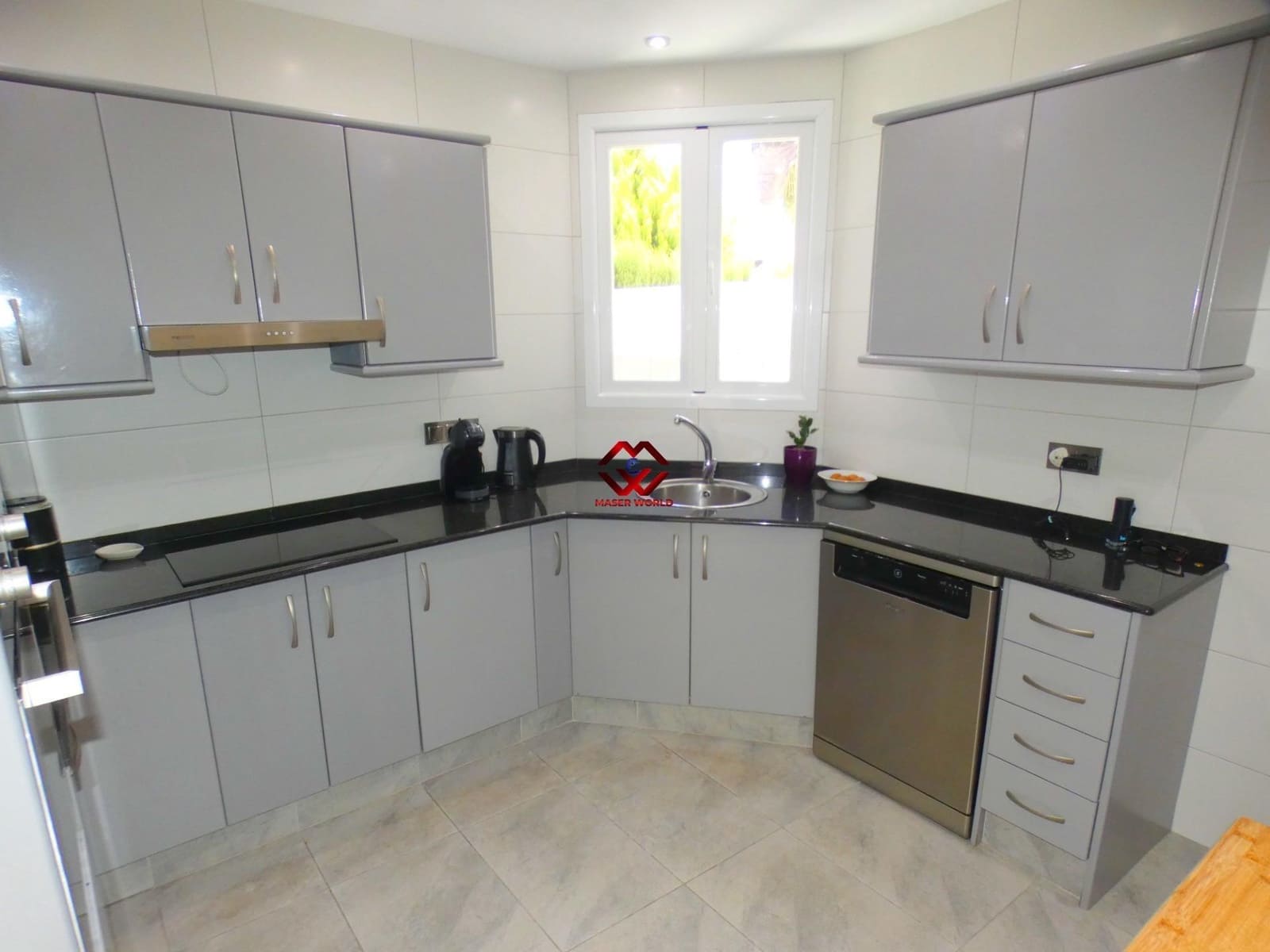 4 bedroom Villa for sale in Bolnuevo with pool garage - € 550,000 (Ref: 9855370)