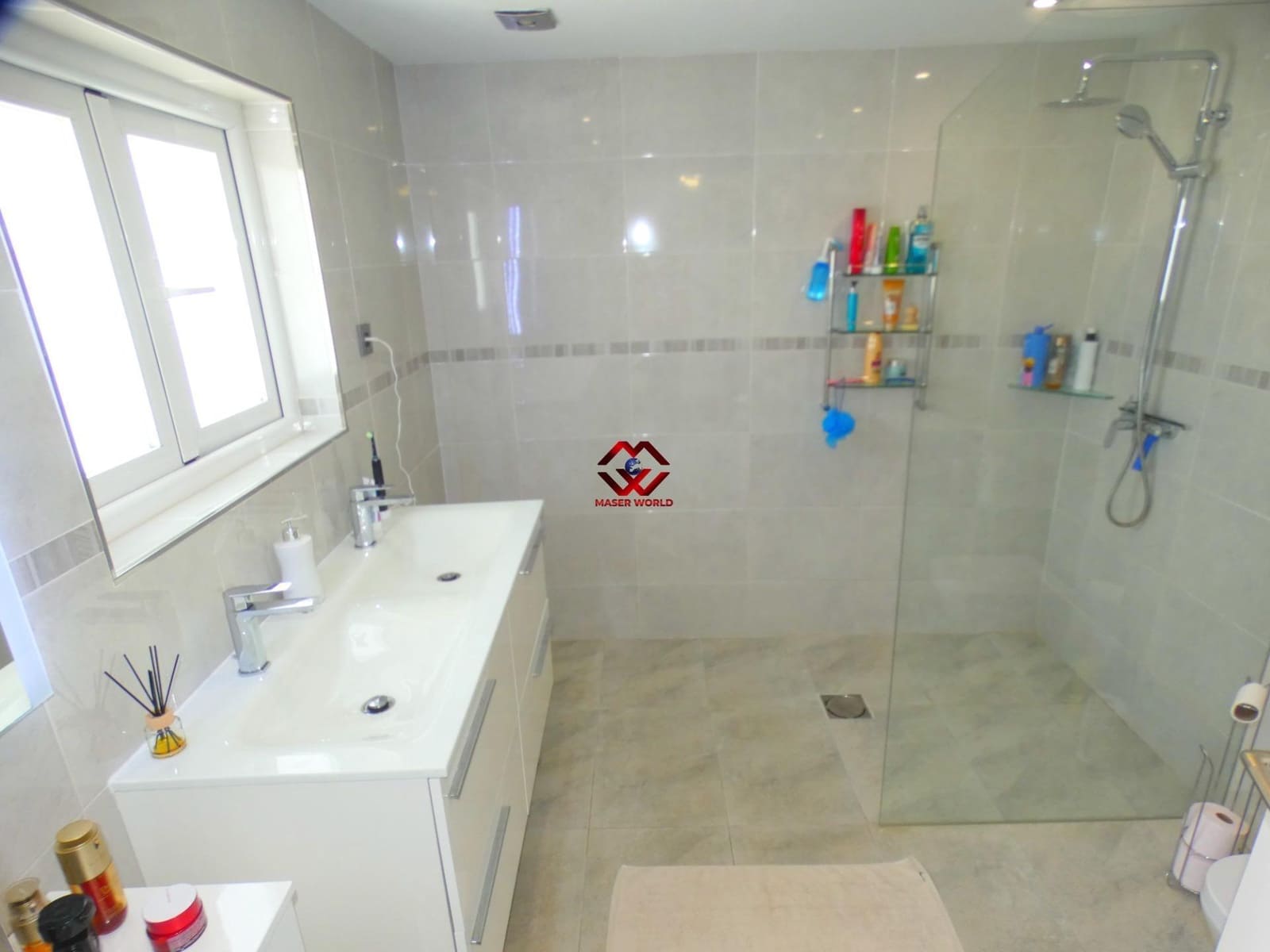 4 bedroom Villa for sale in Bolnuevo with pool garage - € 550,000 (Ref: 9855370)