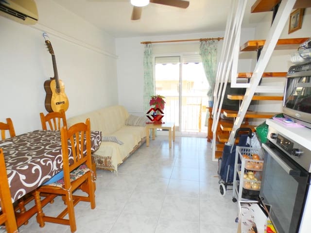 Piso de 4 habitaciones en Puerto de Mazarron, Mazarrón en venta - 135.000 € (Ref: 9861830)