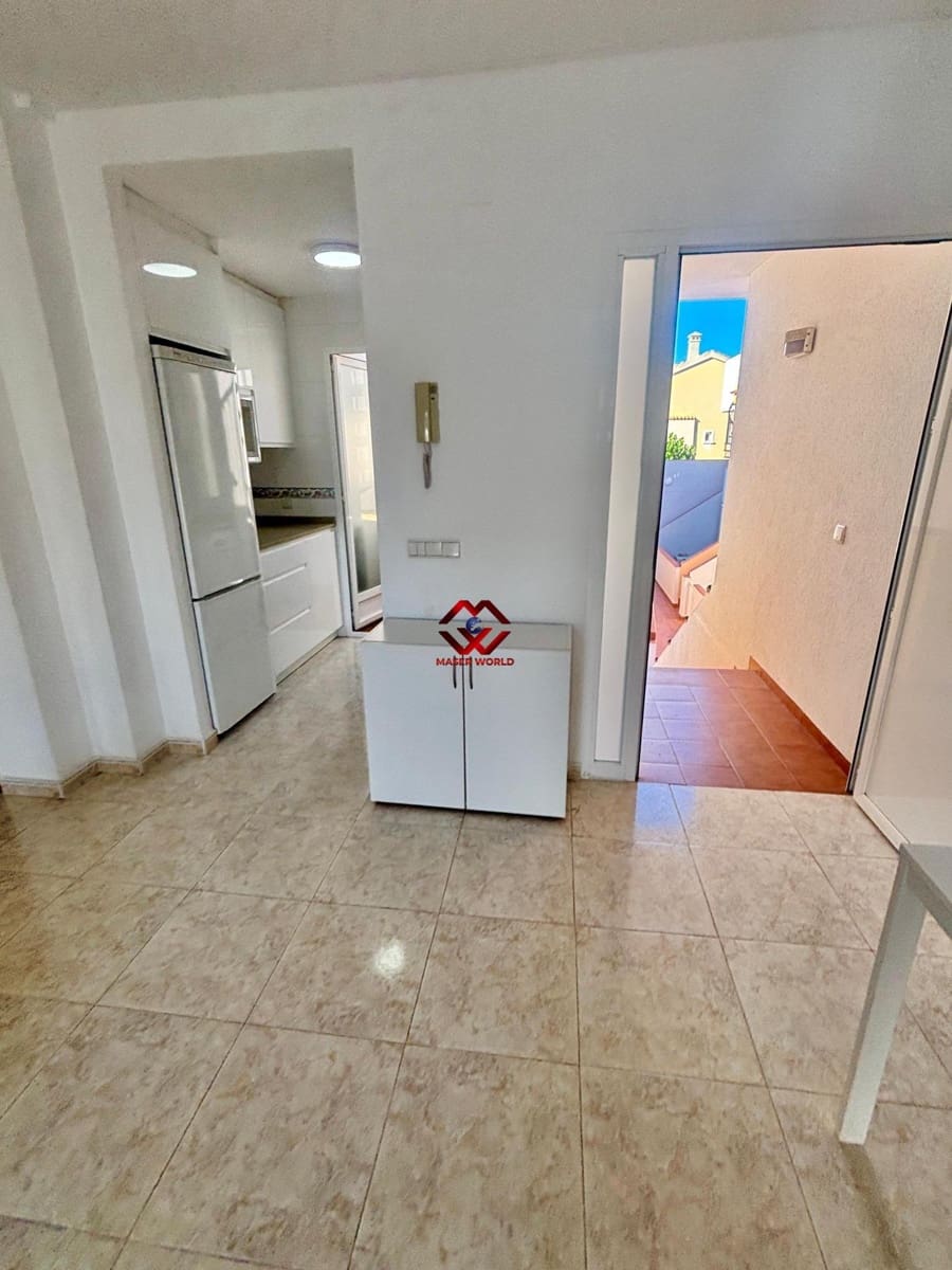 2 bedroom Apartment for sale in Los Narejos with garage - € 159,000 (Ref: 9868913)