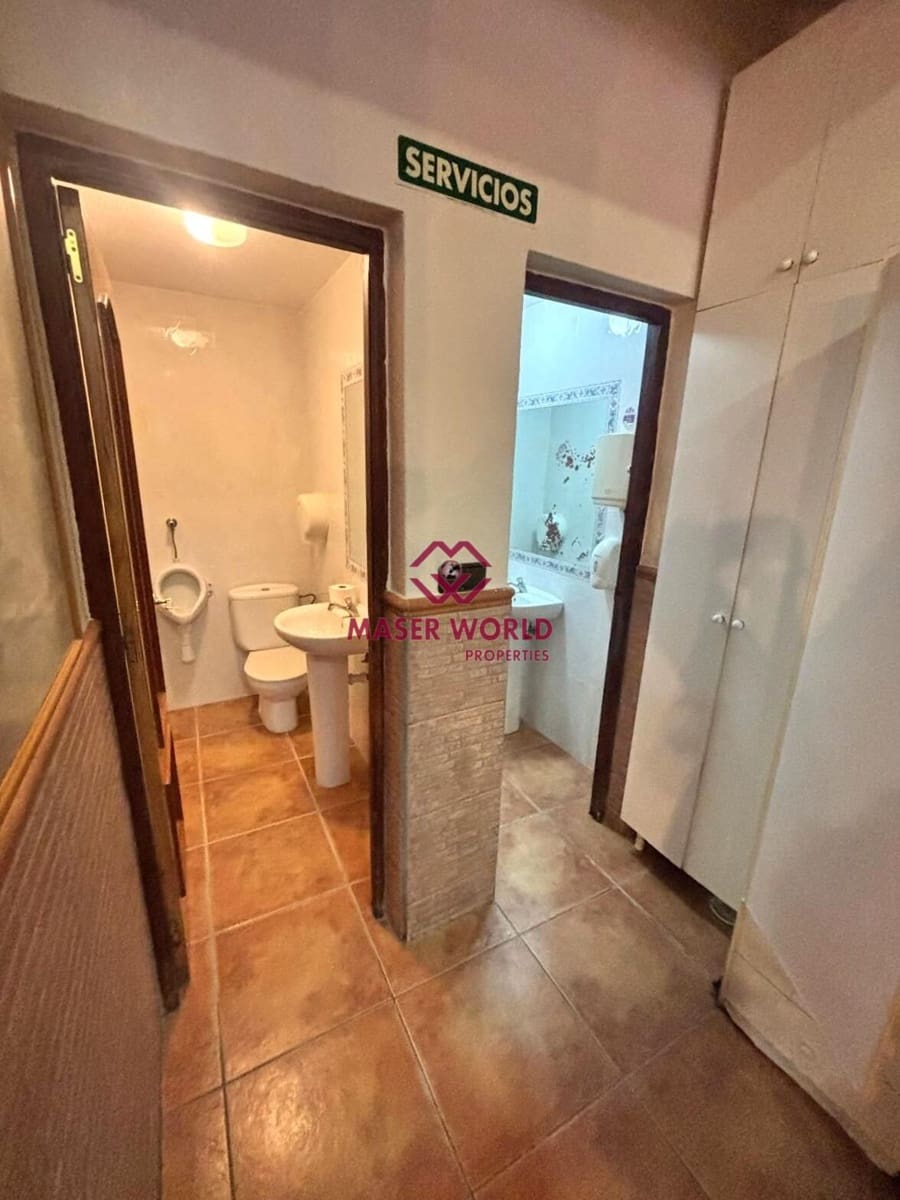 Kaupallinen myytävänä paikassa Santiago de la Ribera mukana 
autotalli - 134 900 € (Ref: 9868929)
