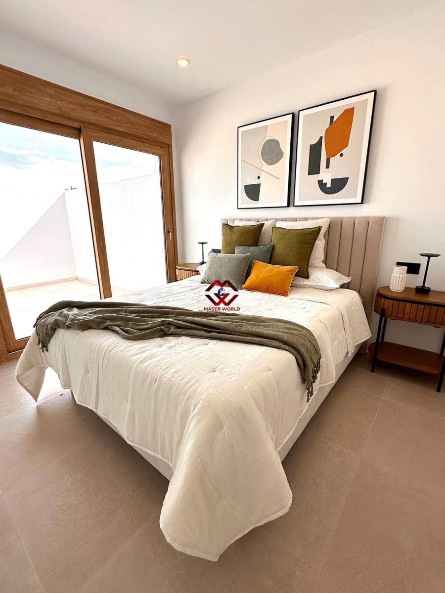 3 soverom Bungalow til salgs i Los Cuarteros med svømmebasseng - € 339 900 (Ref: 9870344)