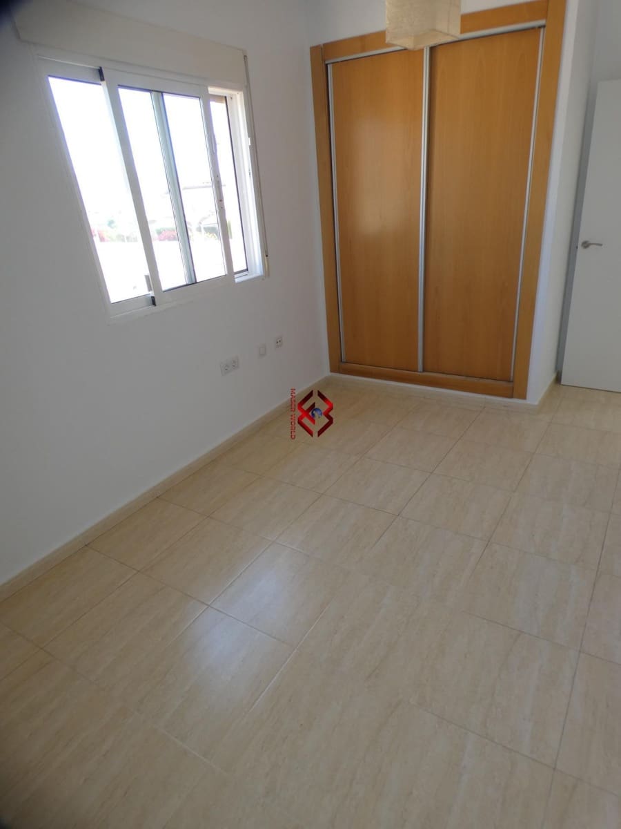 2 sypialnia Penthouse na sprzedaż w Alamillo z basenem garażem - 219 500 € (Ref: 9881888)