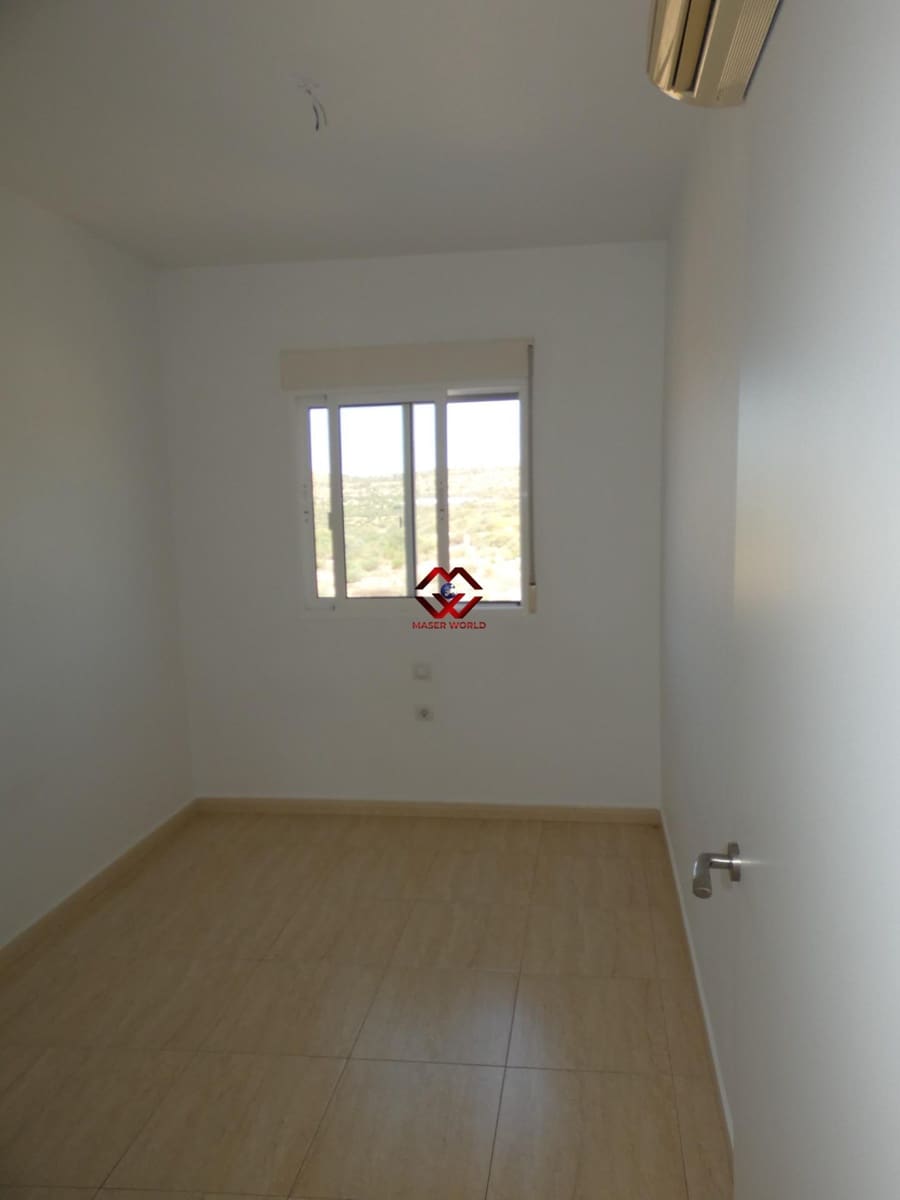 2 sypialnia Penthouse na sprzedaż w Alamillo z basenem garażem - 219 500 € (Ref: 9881888)