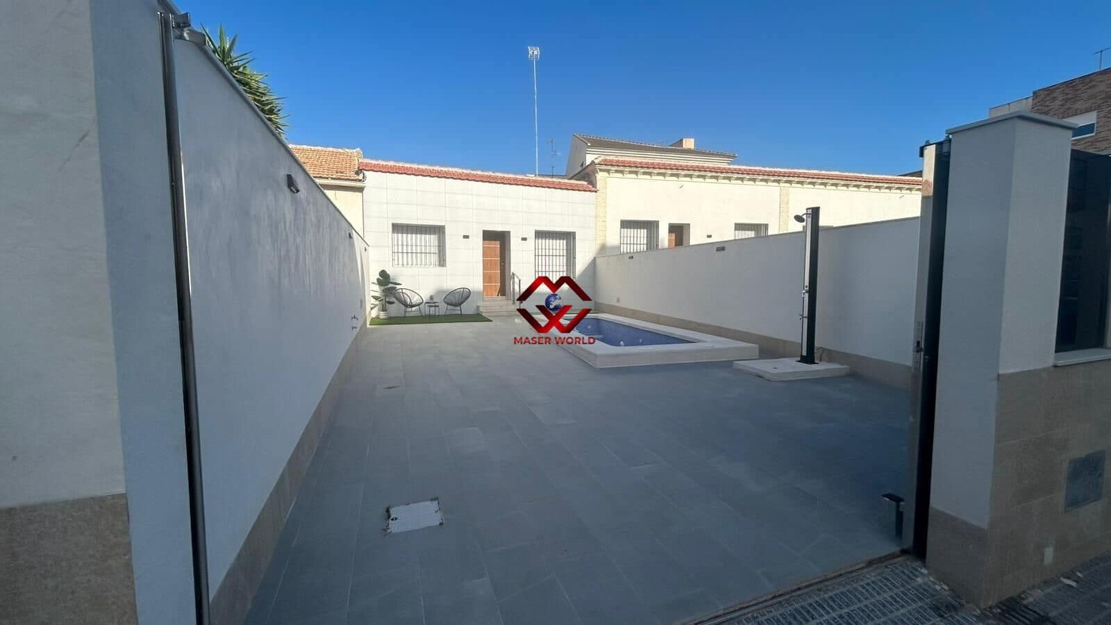 3 Zimmer Reihenhaus zu verkaufen in San Javier mit Pool Garage - 270.000 € (Ref: 9896267)
