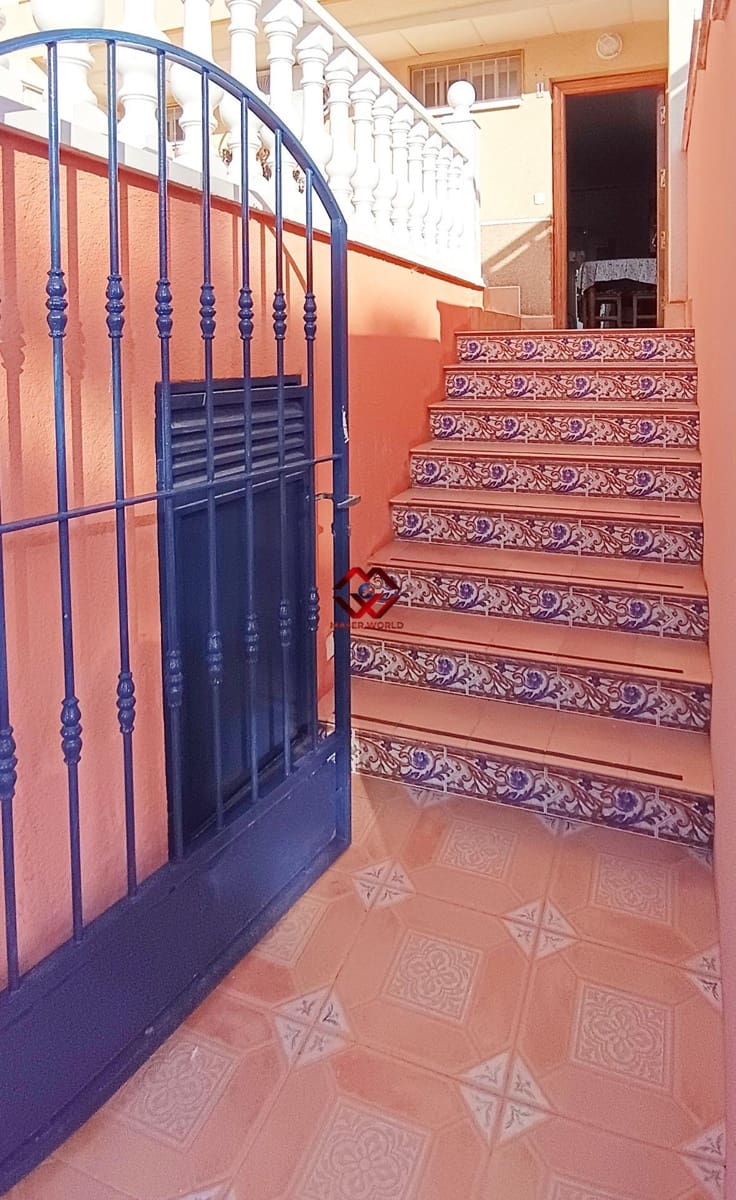 3 chambre Appartement à vendre à Alamillo avec piscine - 212 000 € (Ref: 9900388)