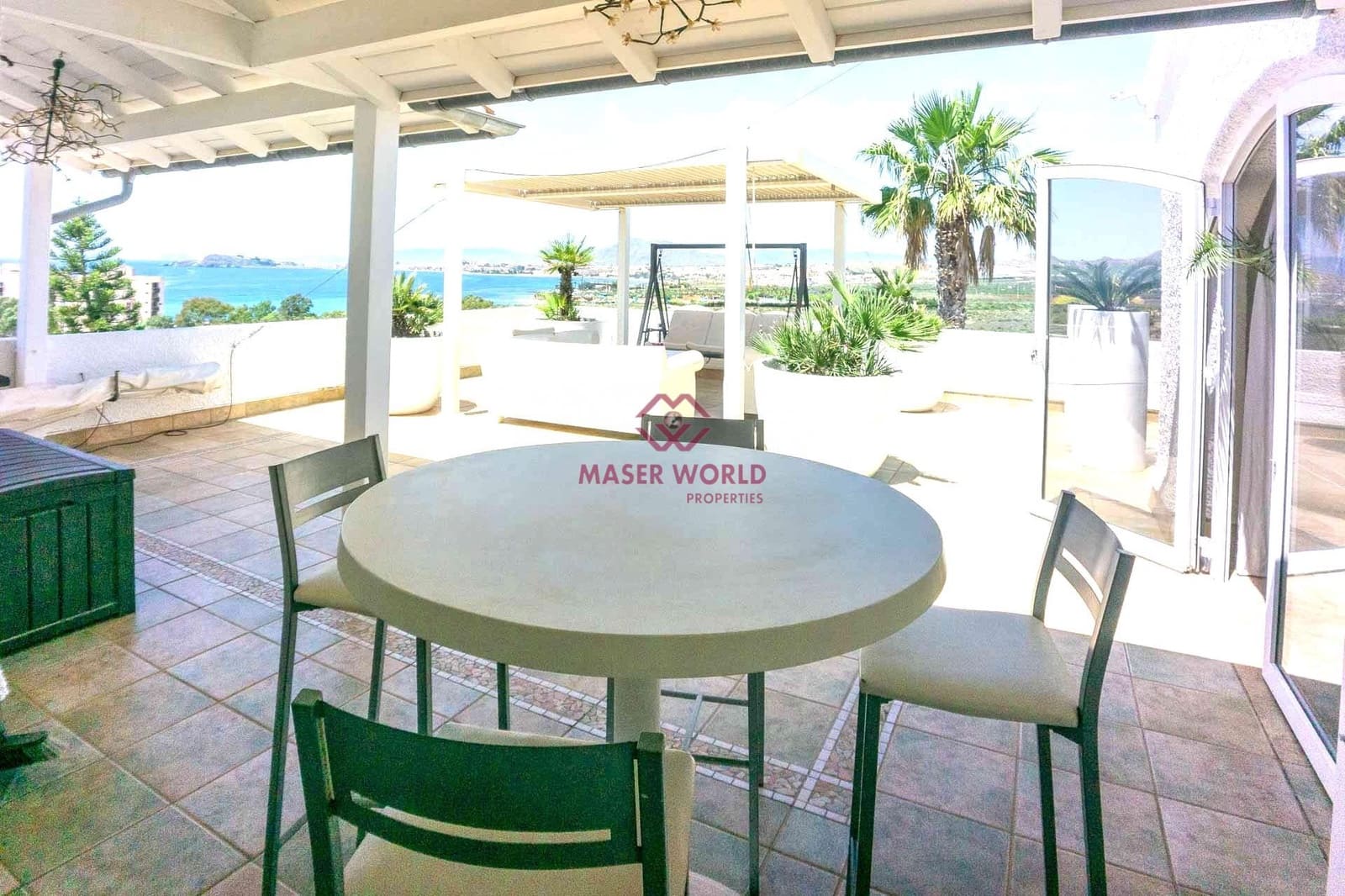 5 bedroom Villa for sale in Isla Plana with pool garage - € 834,000 (Ref: 9900393)