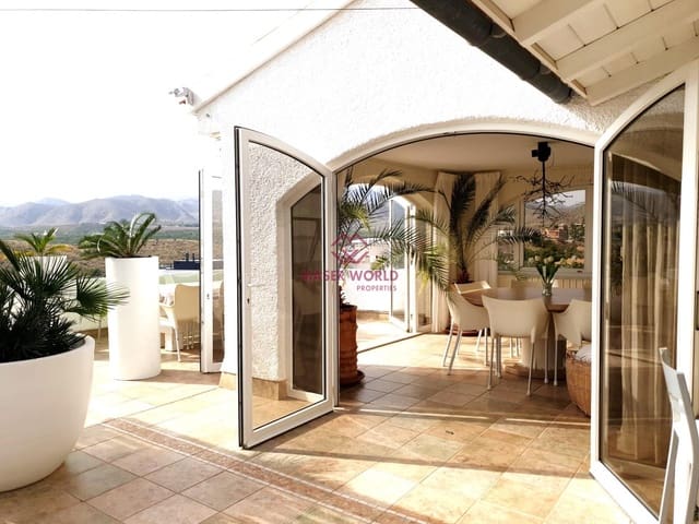 5 bedroom Villa for sale in Isla Plana, Cartagena with pool garage - € 834,000 (Ref: 9900393)