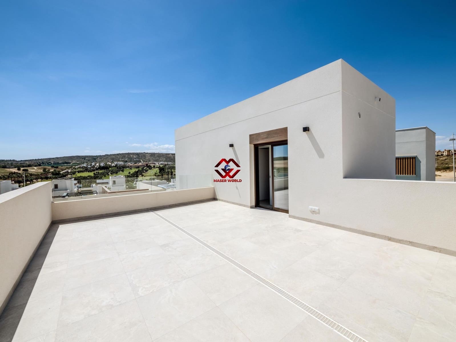 3 slaapkamer Villa te koop in Algorfa met zwembad garage - € 489.000 (Ref: 9910977)