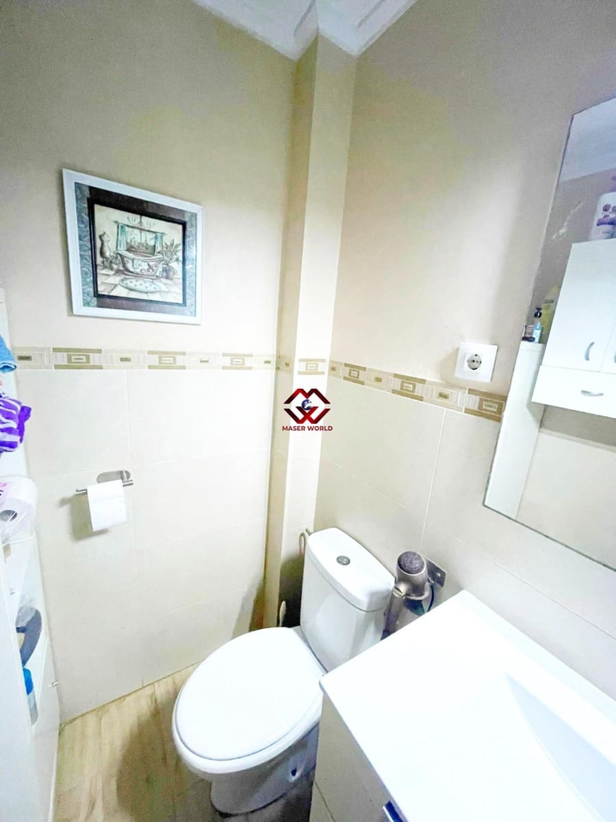 4 bedroom Villa for sale in Puerto de Mazarron with garage - € 265,000 (Ref: 9927341)