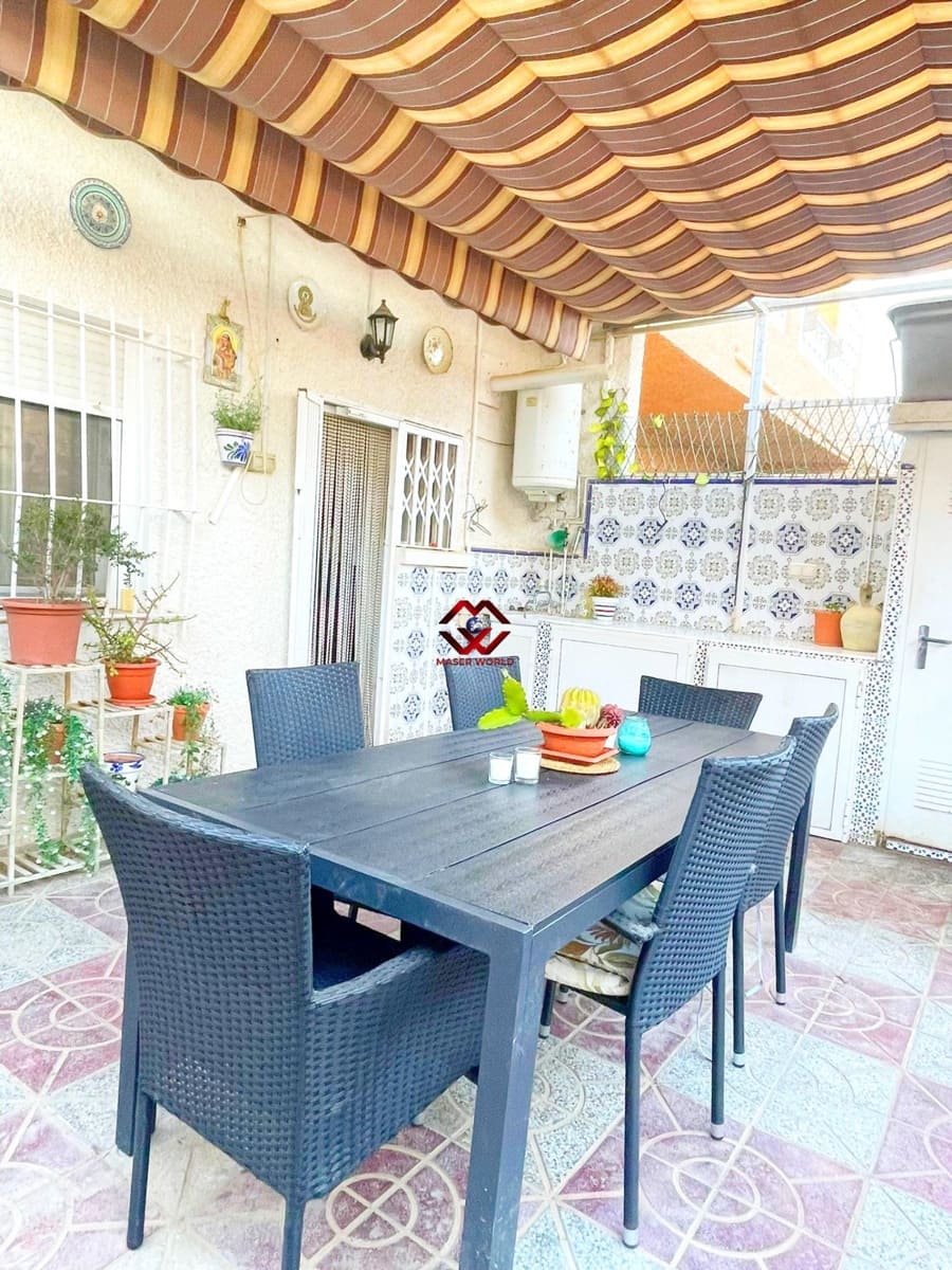 4 bedroom Villa for sale in Puerto de Mazarron with garage - € 265,000 (Ref: 9927341)