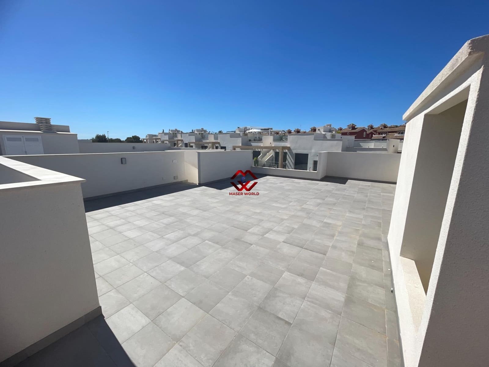2 soveværelse Lejlighed til salg i Villamartin med swimmingpool garage - € 254.900 (Ref: 9929316)