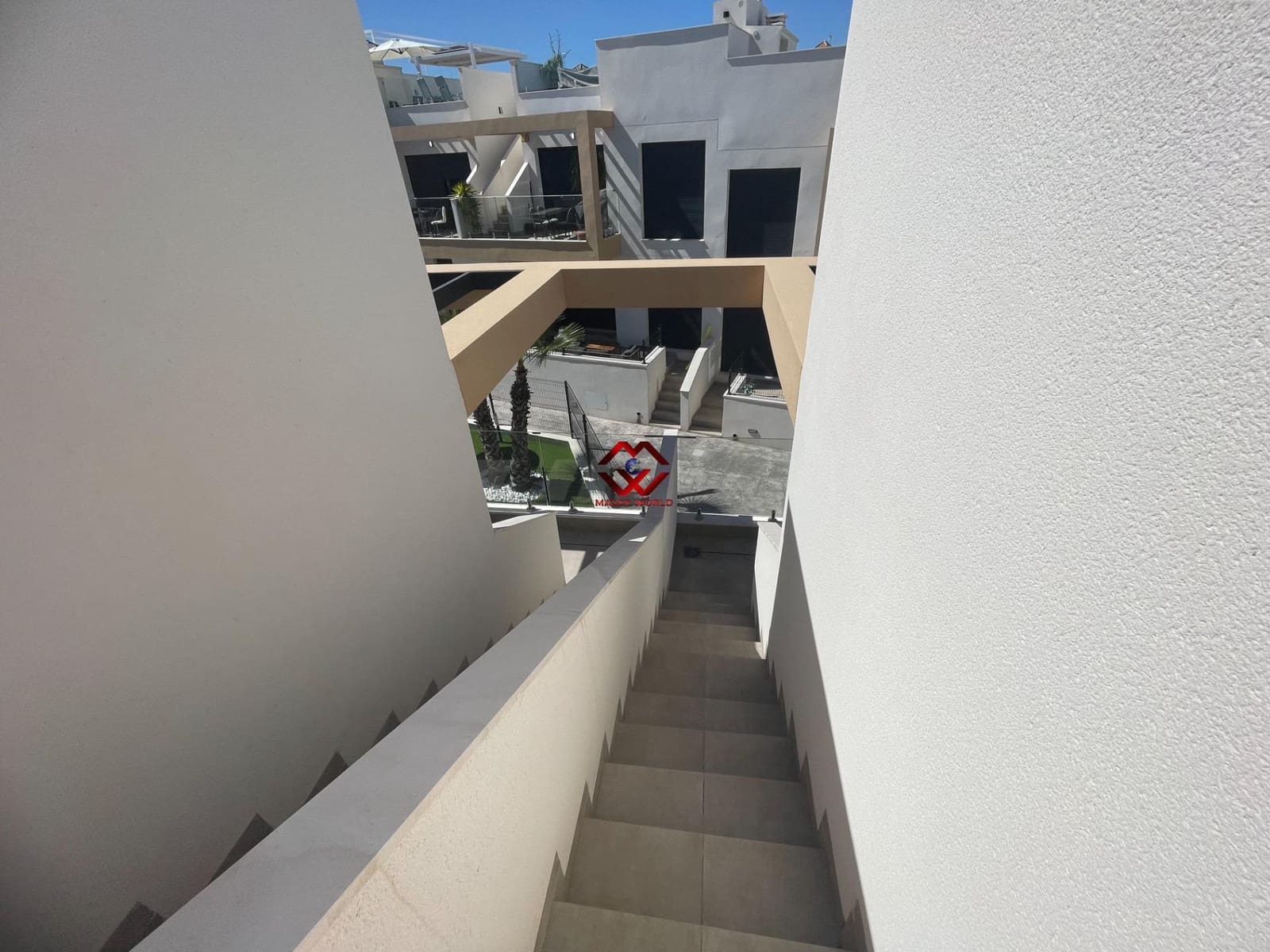 2 soveværelse Lejlighed til salg i Villamartin med swimmingpool garage - € 254.900 (Ref: 9929316)