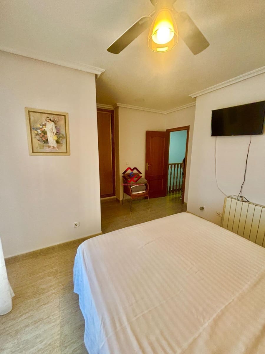 3 quarto Moradia para venda em Los Narejos com garagem - 275 000 € (Ref: 9934440)