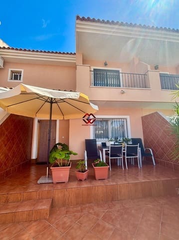 3 quarto Moradia para venda em Los Narejos, Los Alcázares com garagem - 275 000 € (Ref: 9934440)
