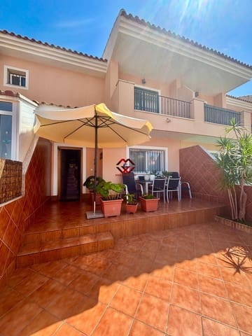 3 quarto Moradia para venda em Los Narejos, Los Alcázares com garagem - 275 000 € (Ref: 9934440)