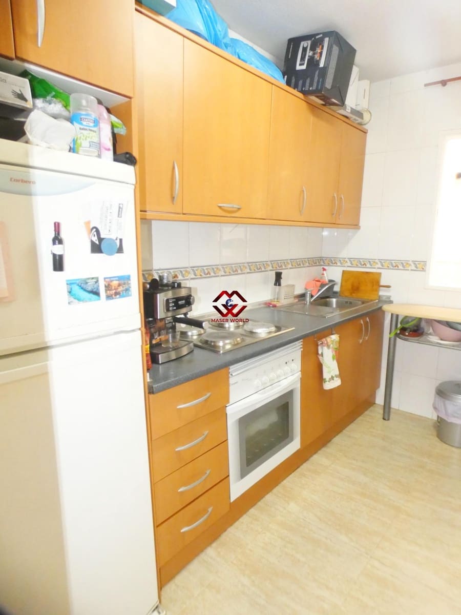2 soveværelse Lejlighed til salg i Puerto de Mazarron med swimmingpool garage - € 130.000 (Ref: 9947872)
