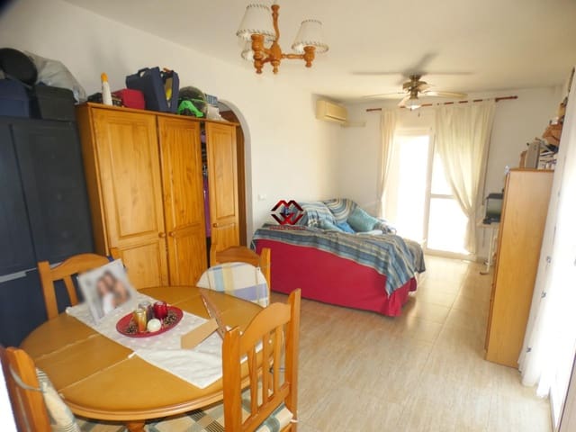 2 soveværelse Lejlighed til salg i Puerto de Mazarron, Mazarrón med swimmingpool garage - € 130.000 (Ref: 9947872)
