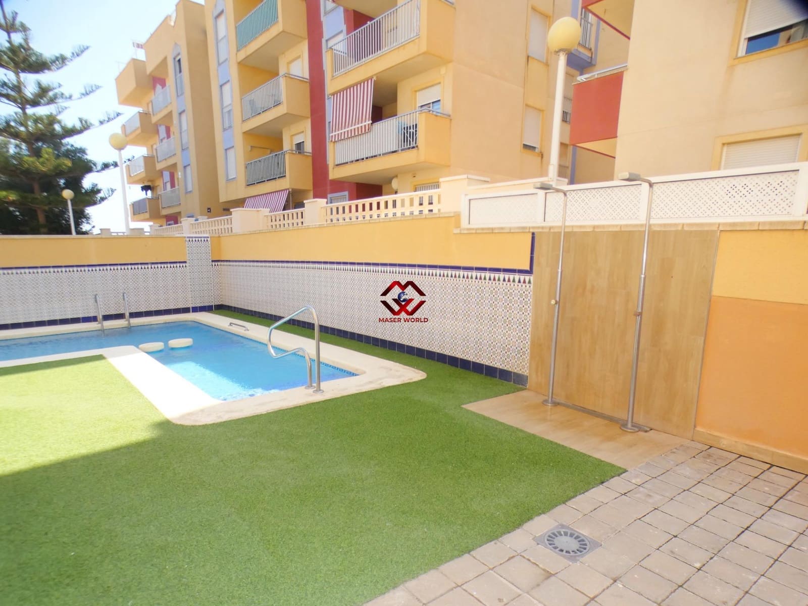 2 soveværelse Lejlighed til salg i Puerto de Mazarron med swimmingpool garage - € 130.000 (Ref: 9947872)
