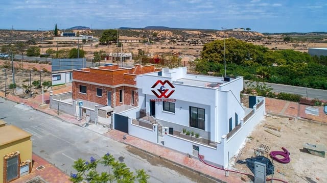 3 slaapkamer Halfvrijstaande villa te koop in Sucina, Murcia stad met zwembad garage - € 329.900 (Ref: 9949723)