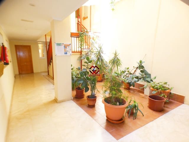 Apartamento de 1 habitación en Puerto de Mazarron, Mazarrón en venta con garaje - 109.900 € (Ref: 9949727)