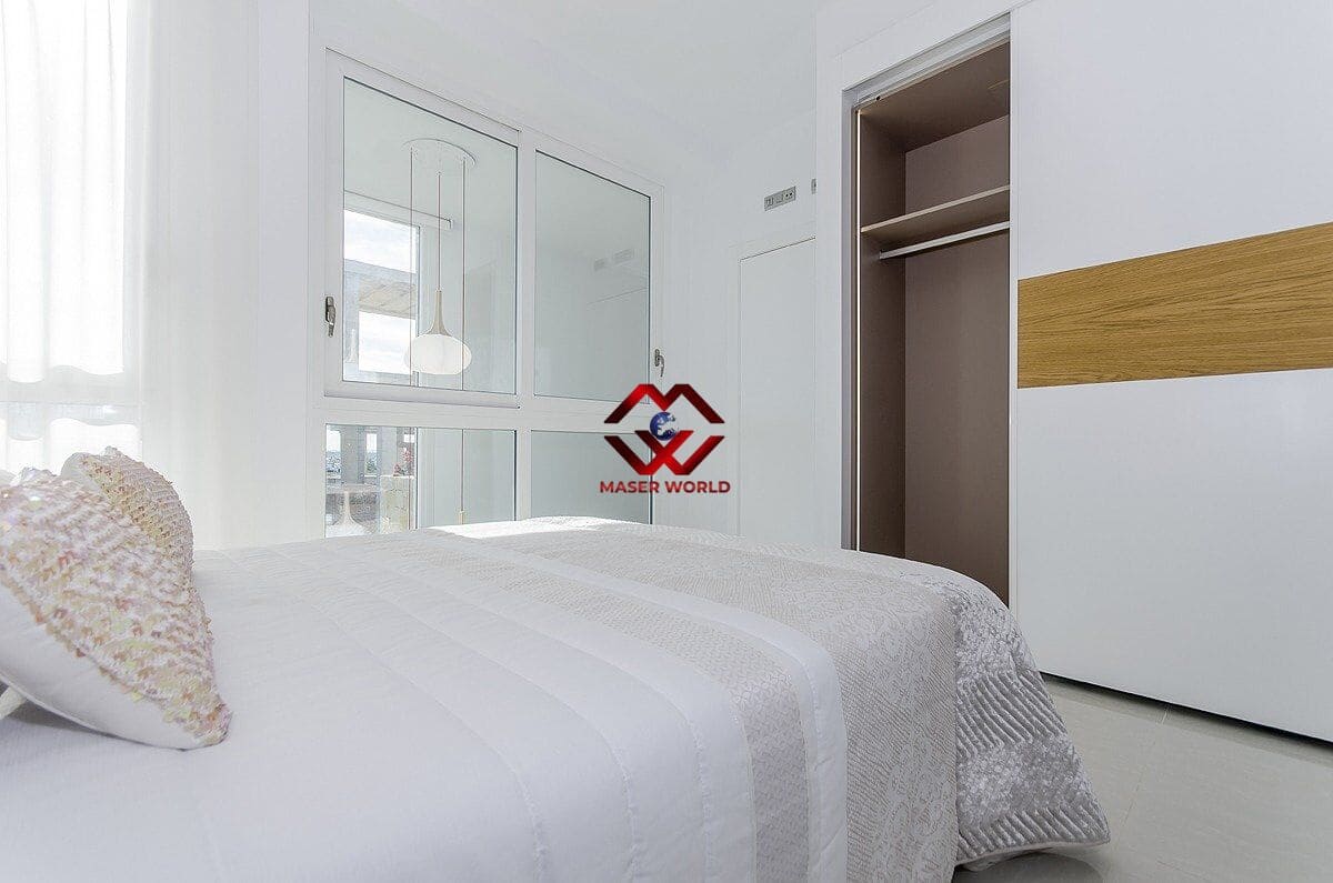 5 quarto Moradia para venda em Los Montesinos com piscina garagem - 780 000 € (Ref: 9955114)