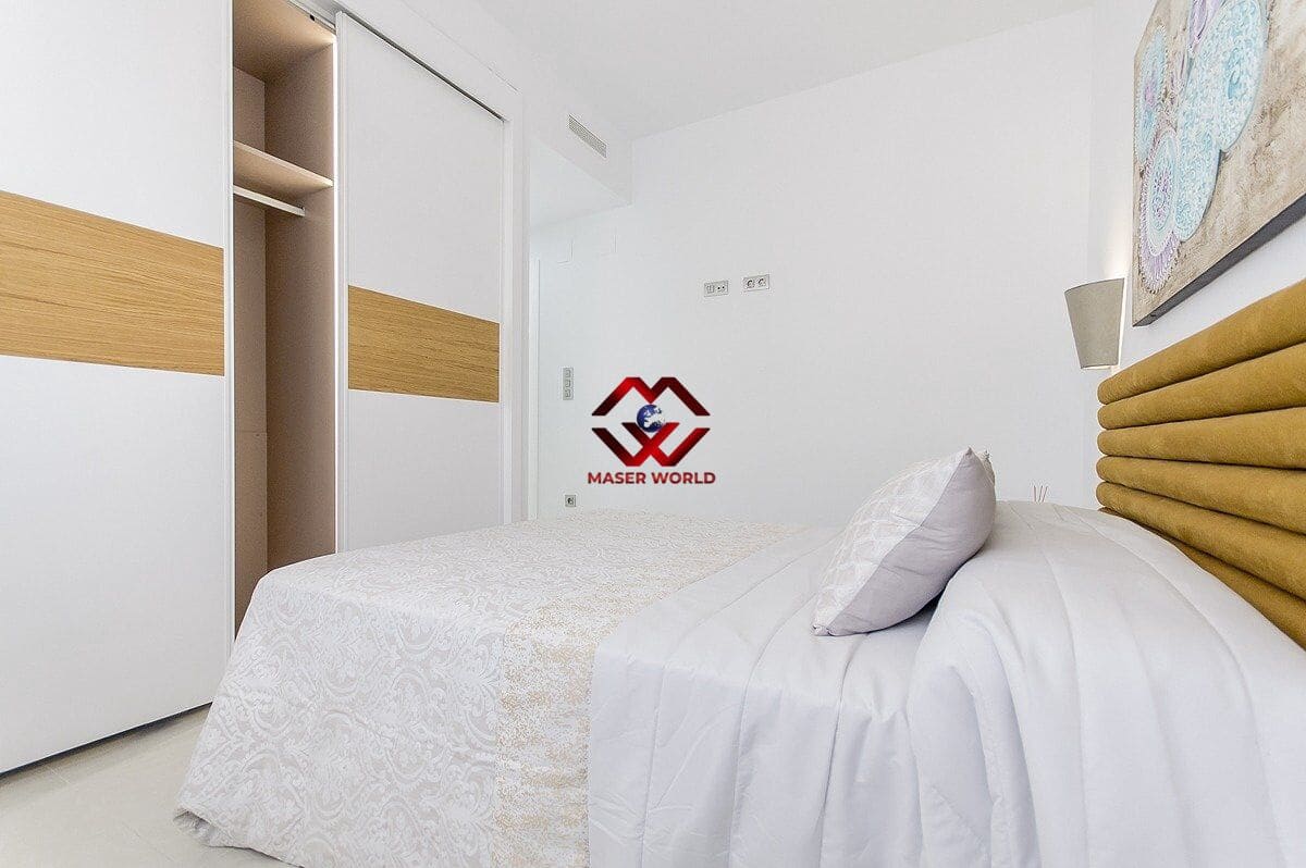 5 quarto Moradia para venda em Los Montesinos com piscina garagem - 780 000 € (Ref: 9955114)