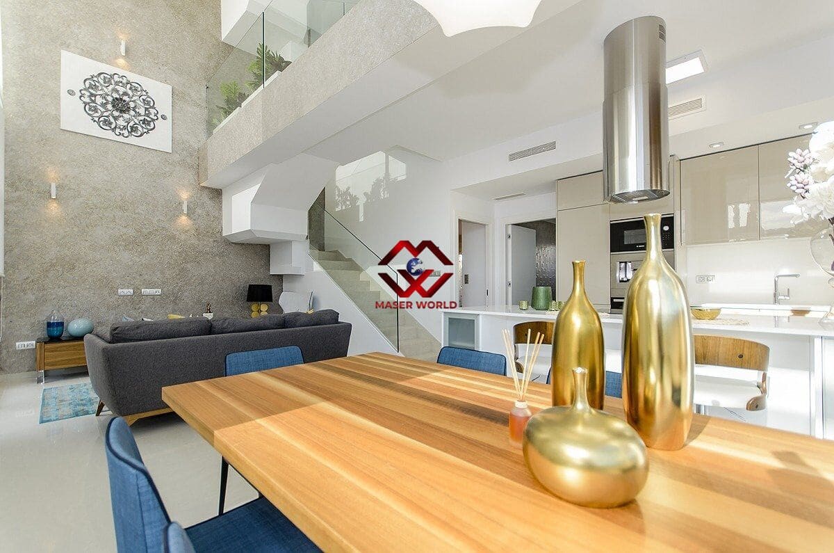 5 quarto Moradia para venda em Los Montesinos com piscina garagem - 780 000 € (Ref: 9955114)