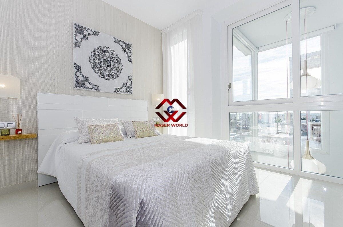 5 quarto Moradia para venda em Los Montesinos com piscina garagem - 780 000 € (Ref: 9955114)
