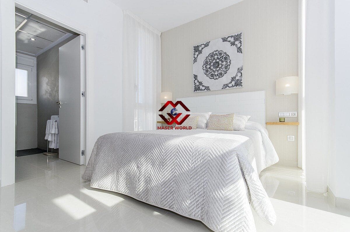 5 quarto Moradia para venda em Los Montesinos com piscina garagem - 780 000 € (Ref: 9955114)