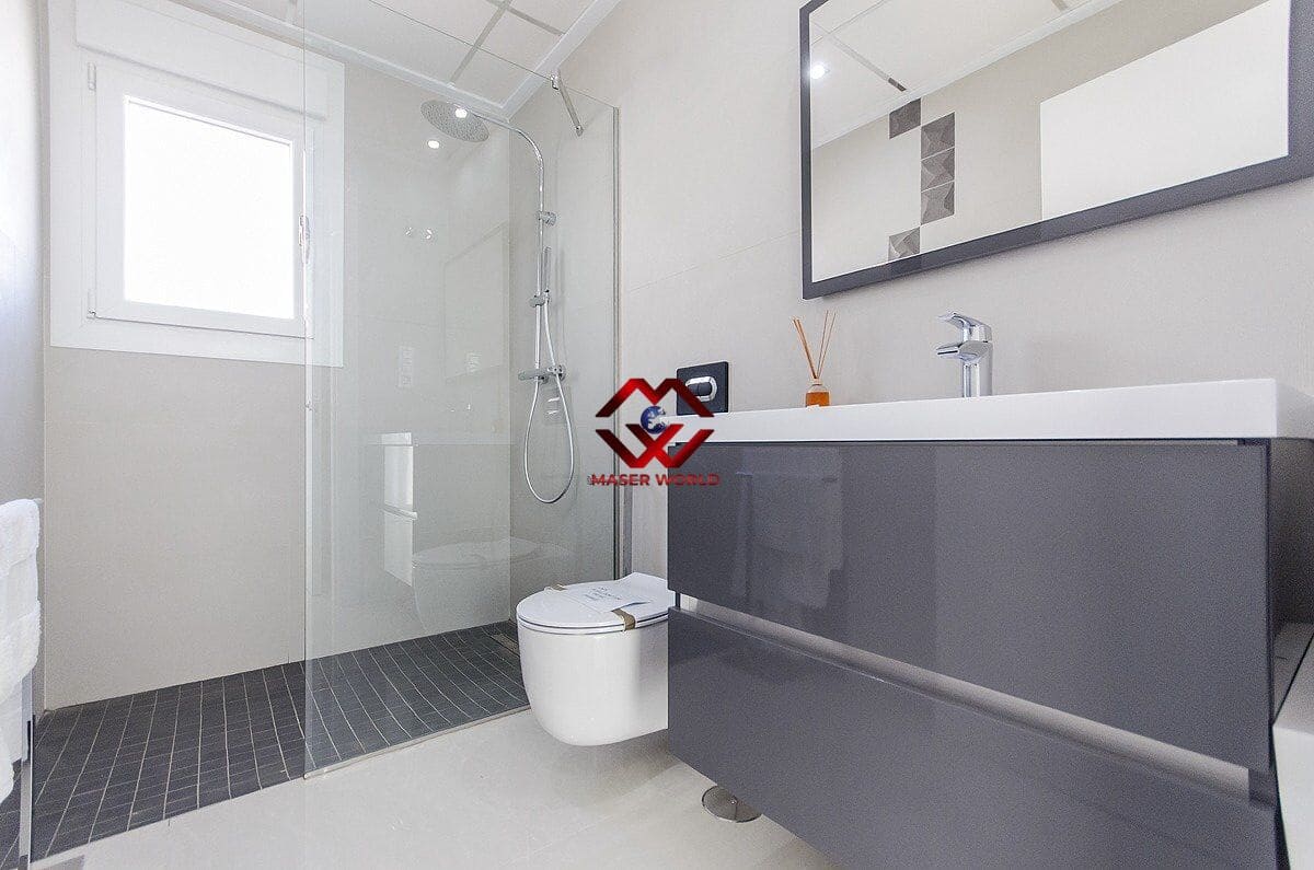 5 quarto Moradia para venda em Los Montesinos com piscina garagem - 780 000 € (Ref: 9955114)