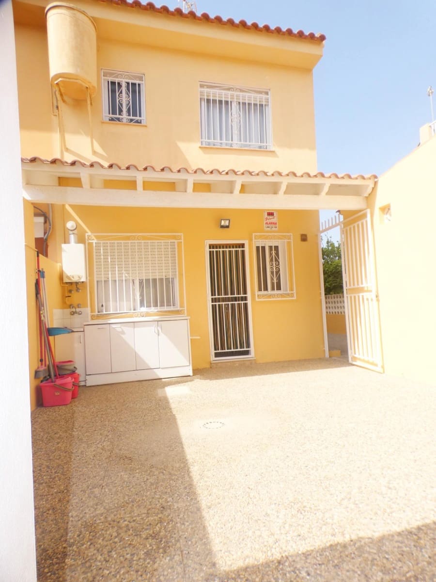 4 bedroom Villa for sale in Puerto de Mazarron with garage - € 272,000 (Ref: 9959733)