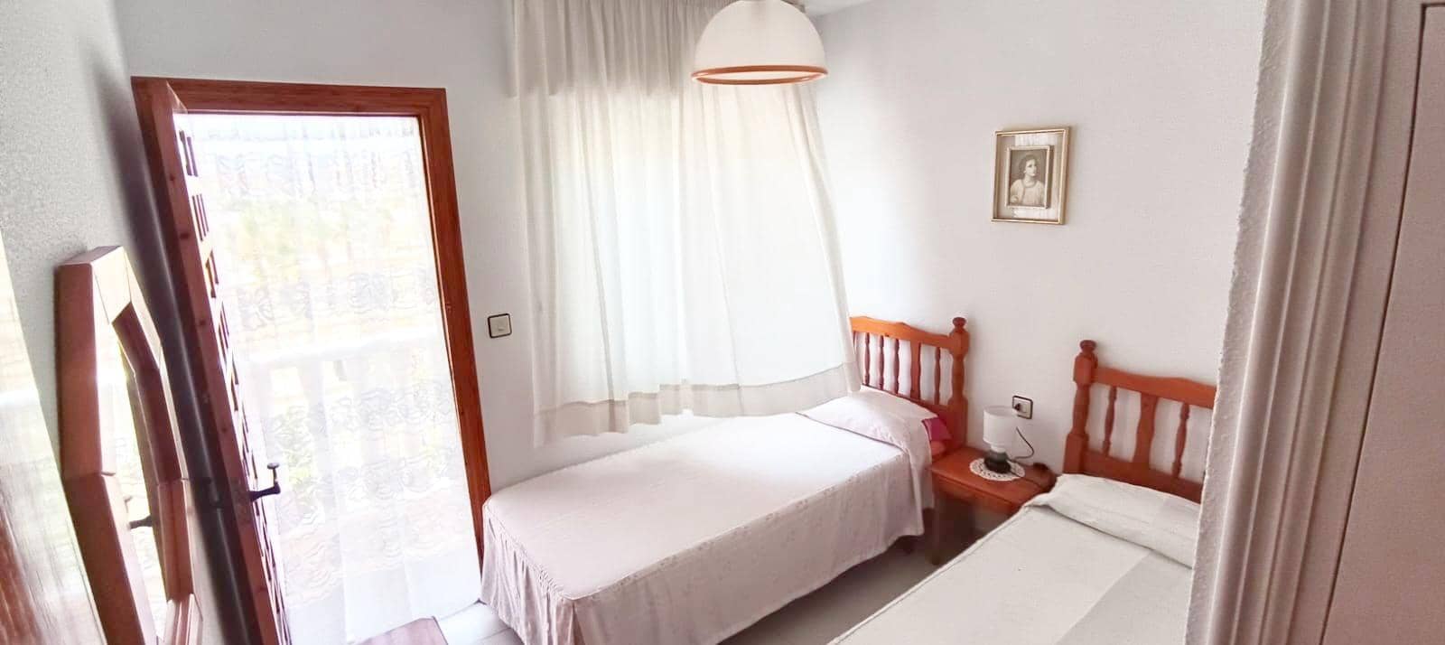4 bedroom Villa for sale in Puerto de Mazarron with garage - € 272,000 (Ref: 9959733)