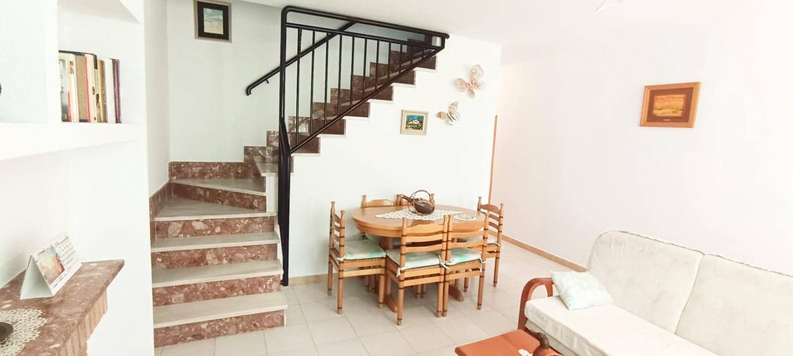 4 bedroom Villa for sale in Puerto de Mazarron with garage - € 272,000 (Ref: 9959733)