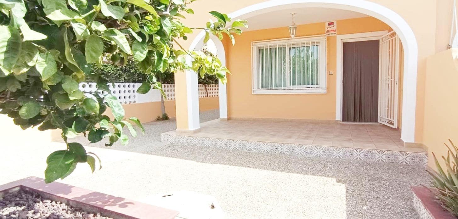 4 bedroom Villa for sale in Puerto de Mazarron with garage - € 272,000 (Ref: 9959733)