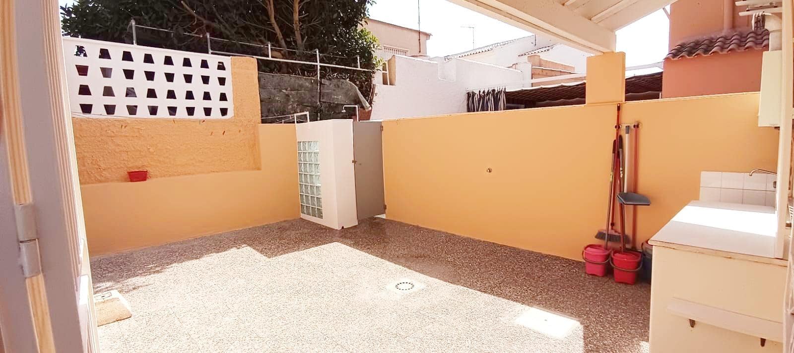 4 bedroom Villa for sale in Puerto de Mazarron with garage - € 272,000 (Ref: 9959733)
