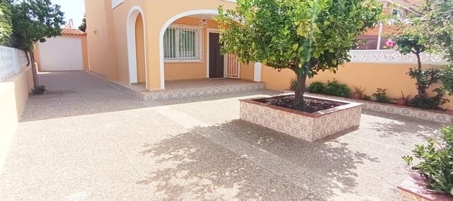 4 bedroom Villa for sale in Bahia, Mazarrón with garage - € 272,000 (Ref: 9959733)