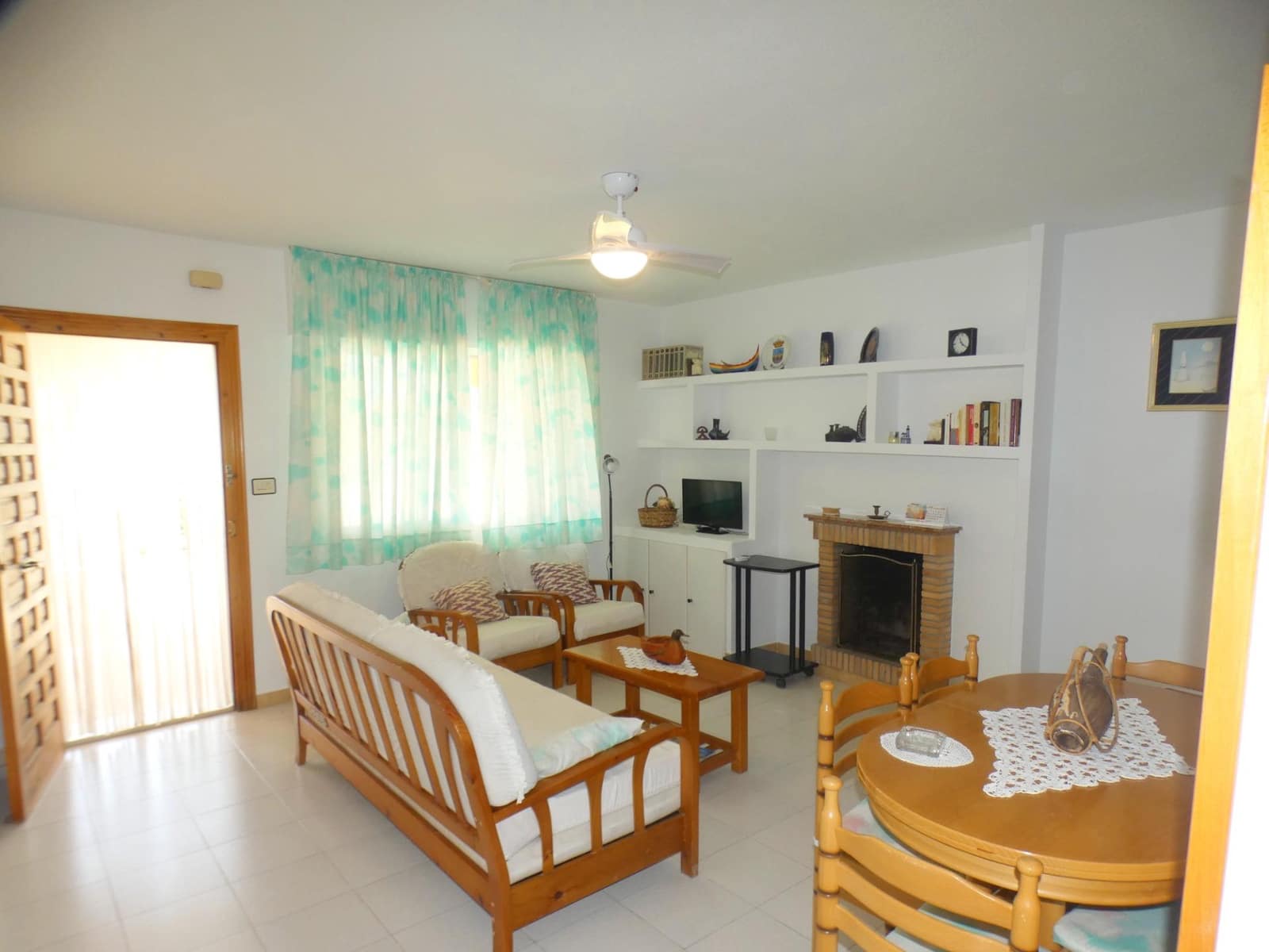 4 bedroom Villa for sale in Puerto de Mazarron with garage - € 272,000 (Ref: 9959733)