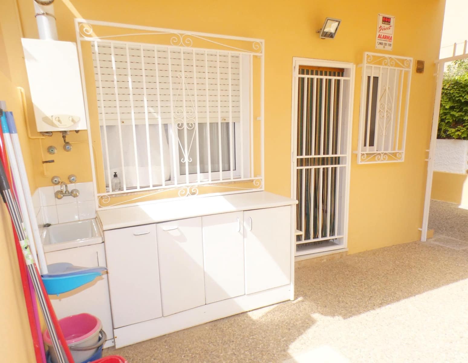 4 bedroom Villa for sale in Puerto de Mazarron with garage - € 272,000 (Ref: 9959733)