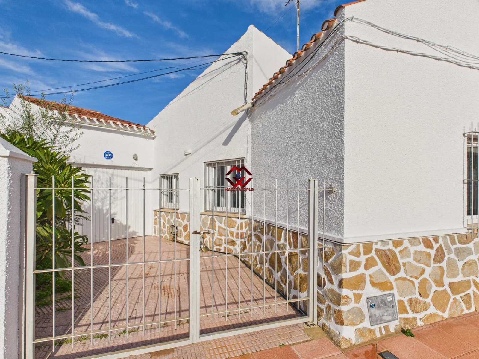 3 bedroom Bungalow for sale in Santiago de la Ribera with garage - € 250,000 (Ref: 9959734)