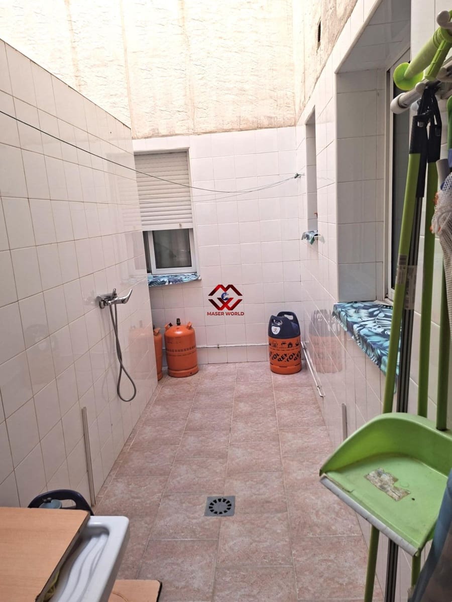 3 Zimmer Apartment zu verkaufen in Puerto de Mazarron mit Garage - 139.000 € (Ref: 9966606)