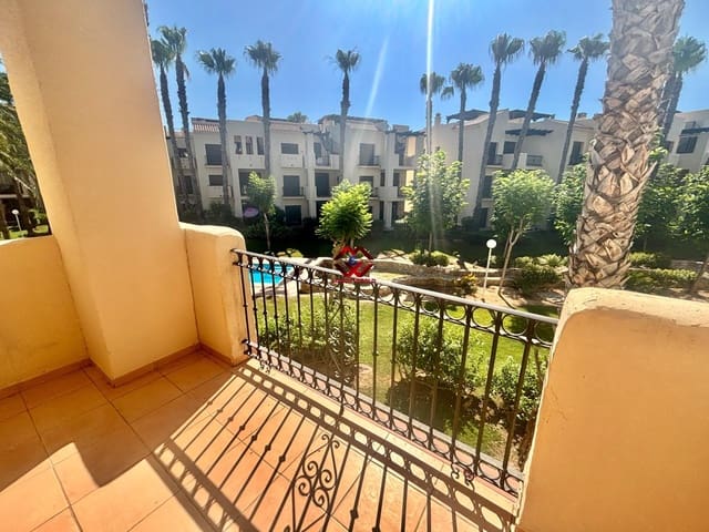Apartamento de 2 habitaciones en Roda, San Javier en venta con piscina garaje - 188.000 € (Ref: 9967801)