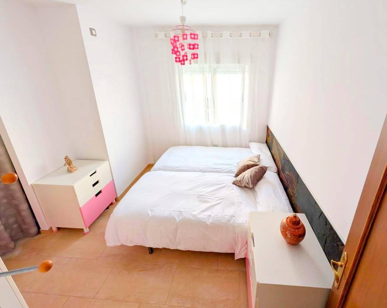 3 bedroom Villa for sale in Alamillo with pool - € 315,000 (Ref: 9978773)