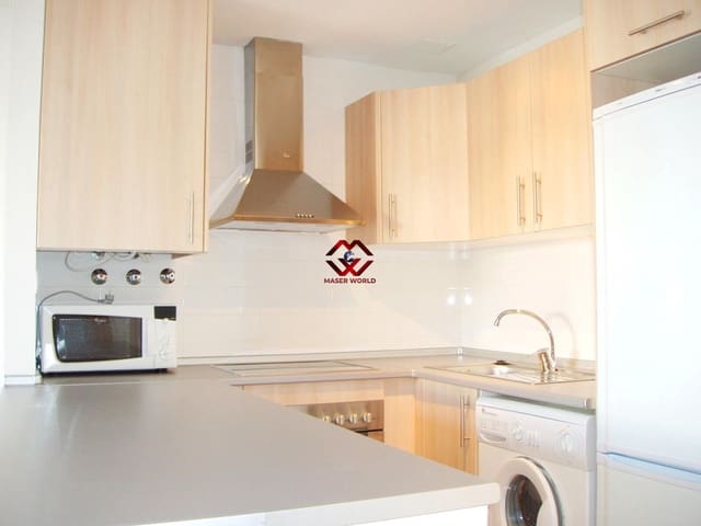 3 chambre Appartement à vendre à Condado de Alhama, Alhama de Murcia avec piscine garage - 128 000 € (Ref: 9982938)