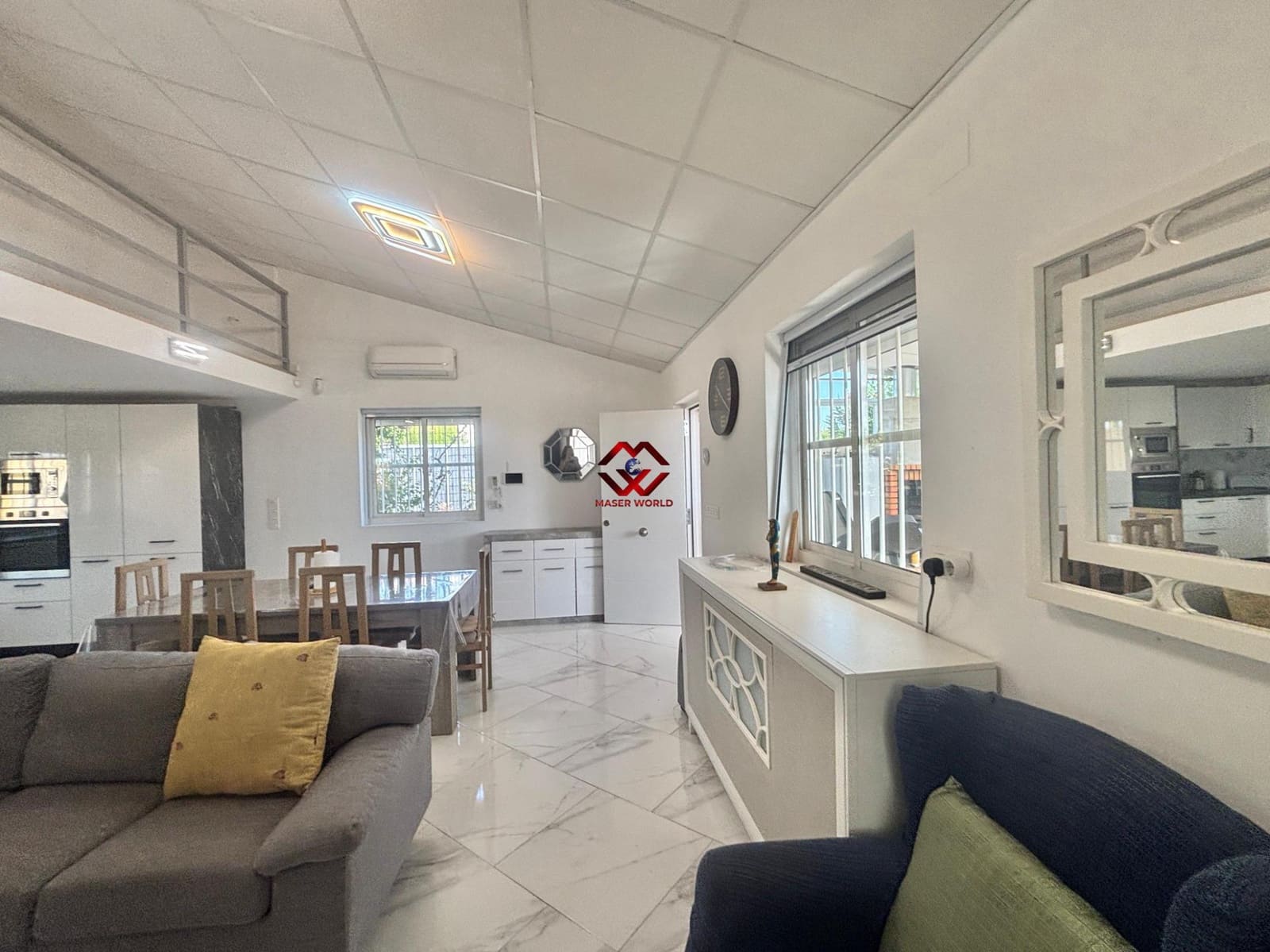 4 soveværelse Finca/Landehus til salg i San Javier med swimmingpool garage - € 399.000 (Ref: 9990687)