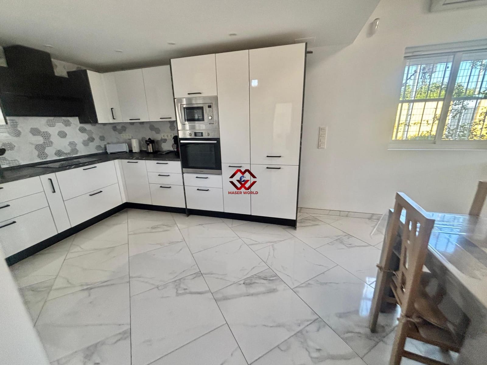 4 soveværelse Finca/Landehus til salg i San Javier med swimmingpool garage - € 399.000 (Ref: 9990687)