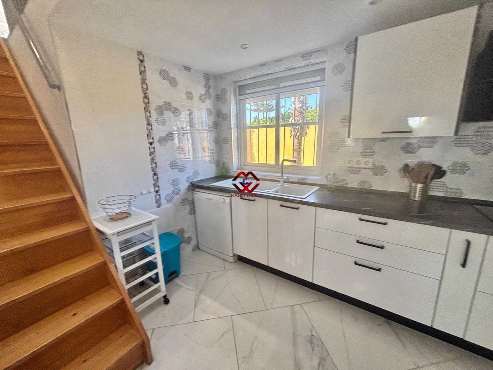 4 soveværelse Finca/Landehus til salg i San Javier med swimmingpool garage - € 399.000 (Ref: 9990687)